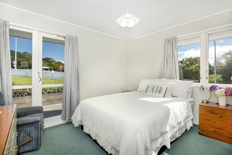 Photo of property in 5 Hamilton Drive, Waiuku, 2123