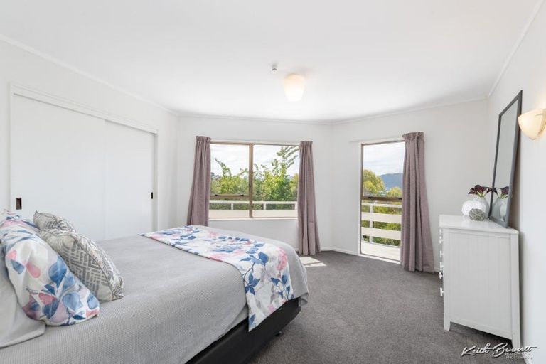 Photo of property in 29 Stanhope Grove, Korokoro, Lower Hutt, 5012