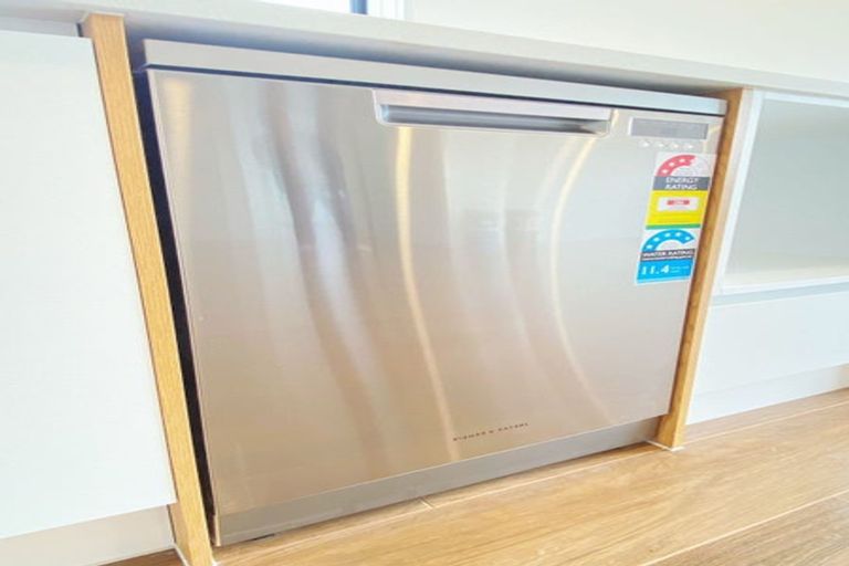 Photo of property in 104b Eversleigh Road, Belmont, Auckland, 0622