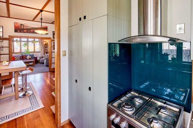 Photo of property in 21 Campbell Terrace, Petone, Lower Hutt, 5012