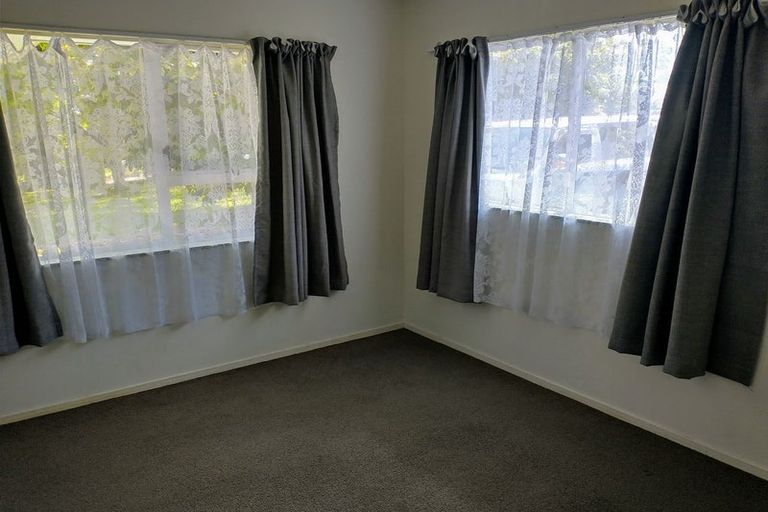 Photo of property in 132 Seddon Street, Pukekohe, 2120