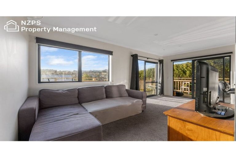 Photo of property in 2 Muir Street, Green Island, Dunedin, 9018