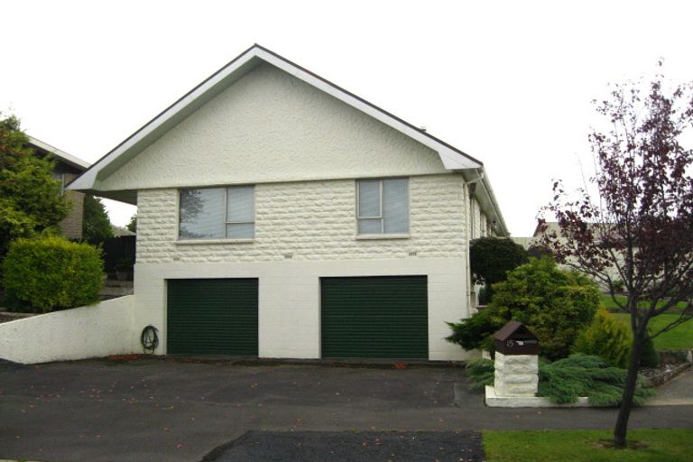 Photo of property in 15 Estuary Crescent, Fairfield, Dunedin, 9018