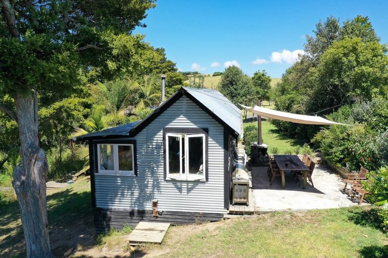 Photo of property in 287 Mclean Road, Waipu, 0582