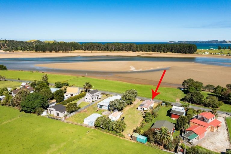 Photo of property in 2179 Whananaki North Road, Whananaki, Hikurangi, 0181