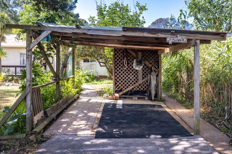 Photo of property in 18 Manuka Road, Oneroa, Waiheke Island, 1081
