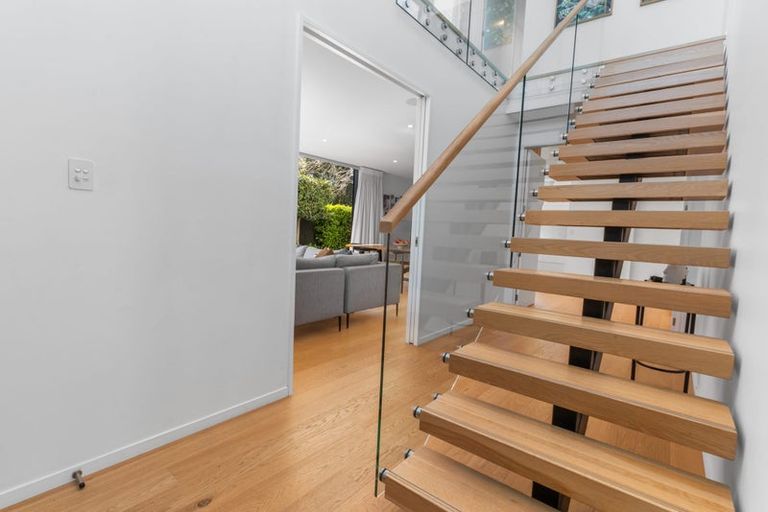 Photo of property in 10 Claremont Avenue, Papanui, Christchurch, 8053