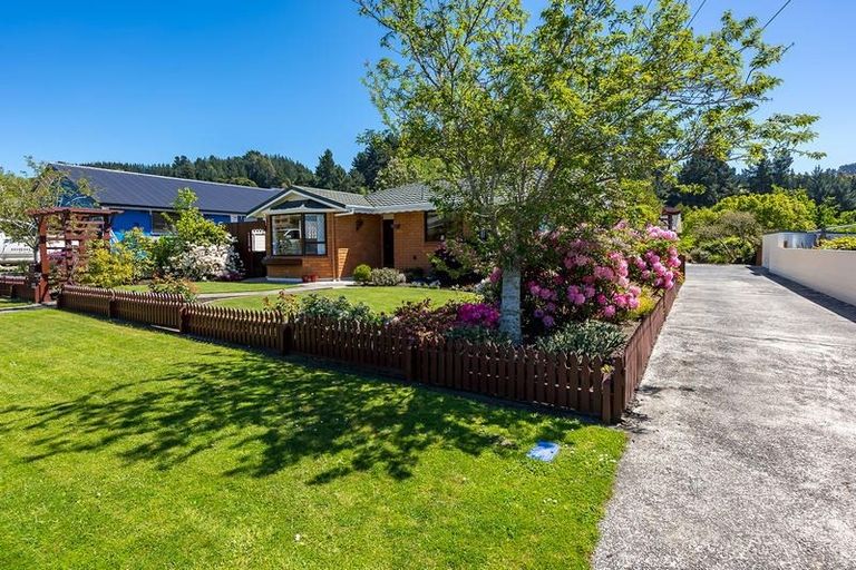 Photo of property in 1/137 Martin Road, Fairfield, Dunedin, 9018