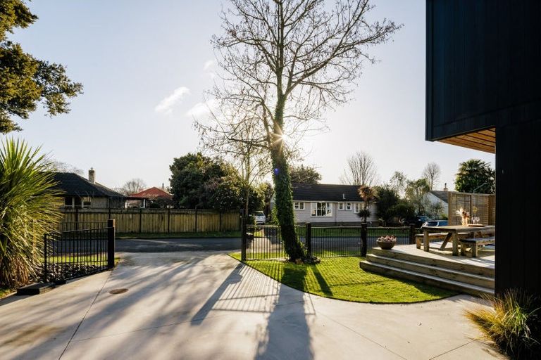 Photo of property in 11 Elizabeth Street, Cambridge, 3434