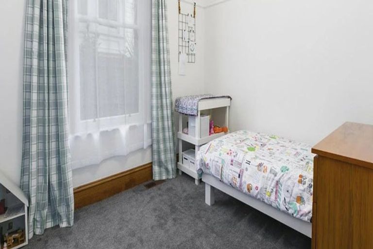 Photo of property in 11 Alison Crescent, Belleknowes, Dunedin, 9011