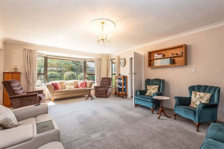 Photo of property in 37 Corfe Street, Ilam, Christchurch, 8041