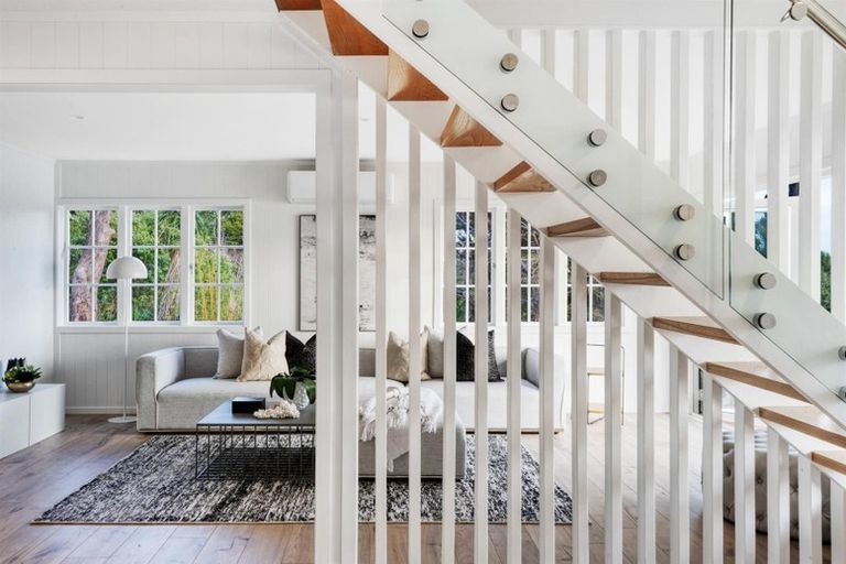 Photo of property in 27 Telstar Place, Beach Haven, Auckland, 0626