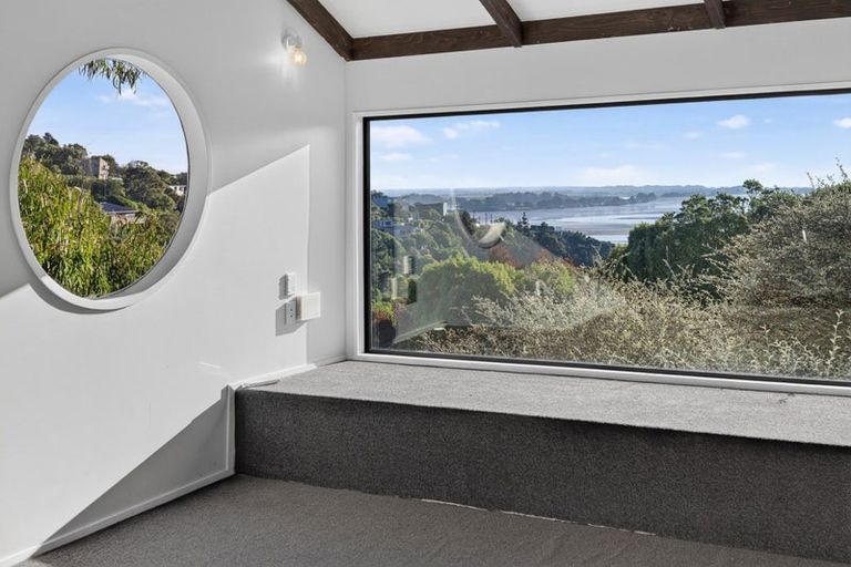 Photo of property in 60 Soleares Avenue, Mount Pleasant, Christchurch, 8081