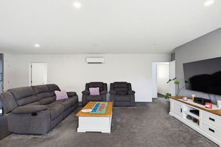 Photo of property in 63d Mackworth Street, Woolston, Christchurch, 8062