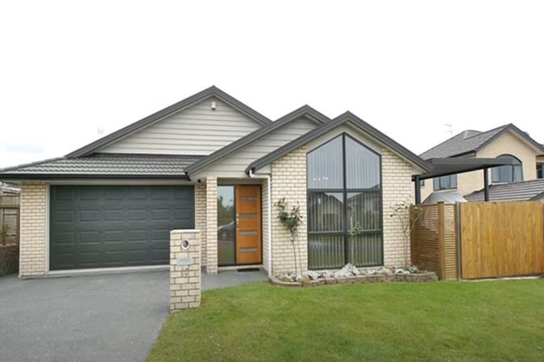 Photo of property in 10 Bonny Crescent, Massey, Auckland, 0614