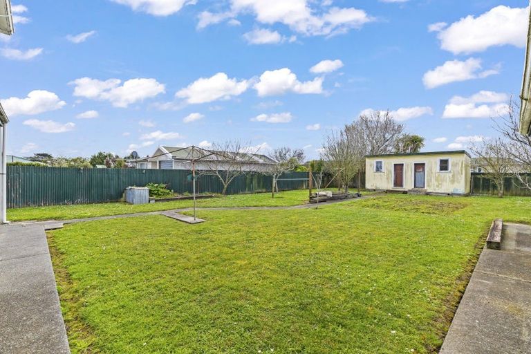 Photo of property in 15 Potaka Street, Marton, 4710