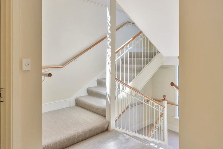 Photo of property in 148 Park Street, Queenstown, 9300