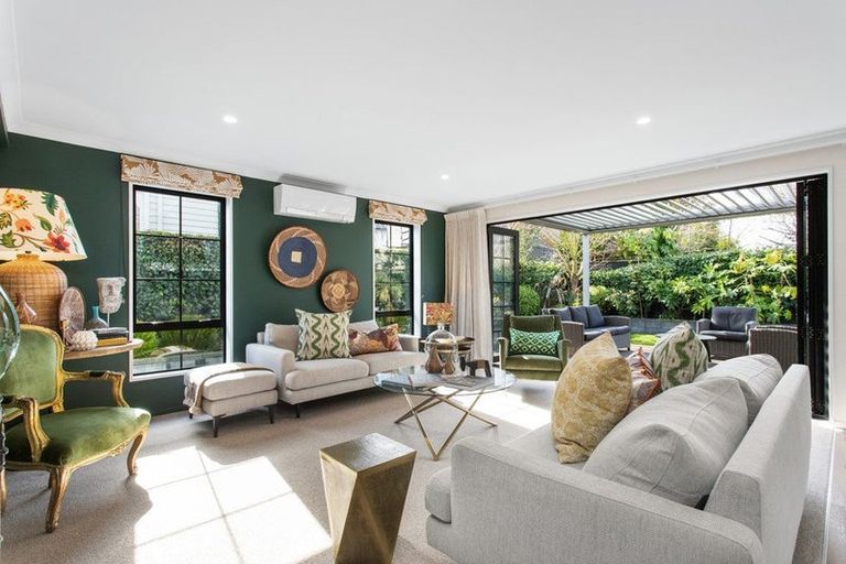 Photo of property in 186 Rossall Street, Merivale, Christchurch, 8014