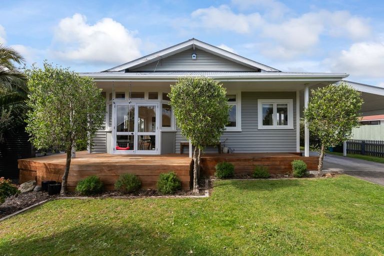 Photo of property in 50 Hollis Road, Paraparaumu Beach, Paraparaumu, 5032