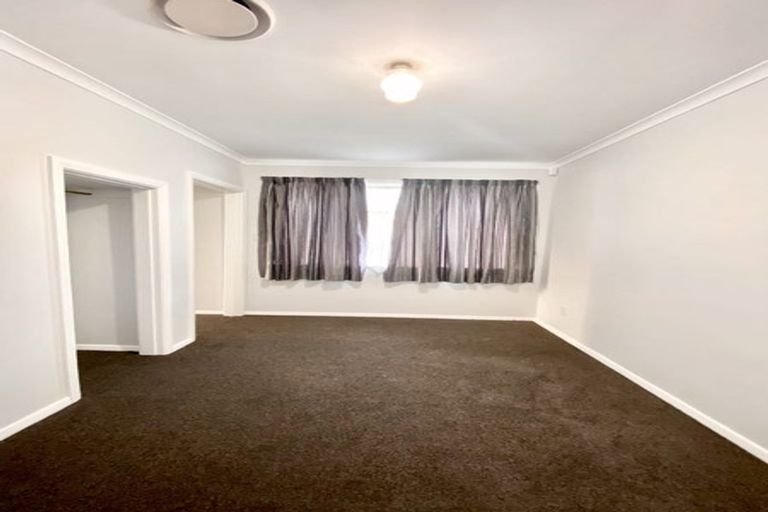 Photo of property in 7 Wilford Street, Wallaceville, Upper Hutt, 5018