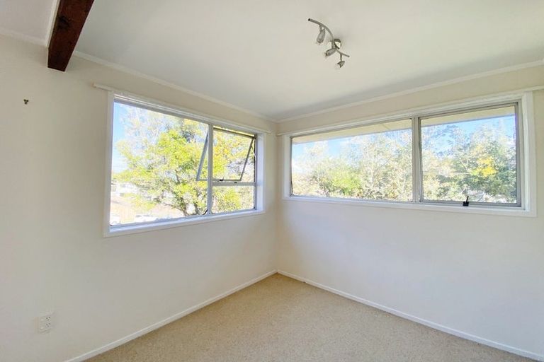 Photo of property in 1/12 Newstead Avenue, Browns Bay, Auckland, 0632