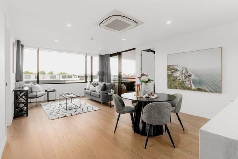 Photo of property in Parkhaven, 204/220 Tristram Street, Hamilton Central, Hamilton, 3204