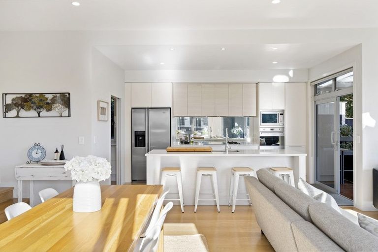 Photo of property in 35a Shakespeare Street, Leamington, Cambridge, 3432