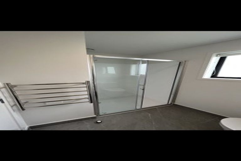 Photo of property in 11a Welby Place, Mangere, Auckland, 2022