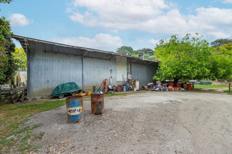 Property details for 98 Corlett Road, Tauhoa, Wellsford, 0973