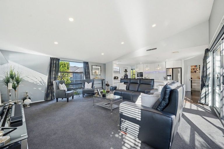 Photo of property in 10 Goodwin Street, Rangiora, 7400