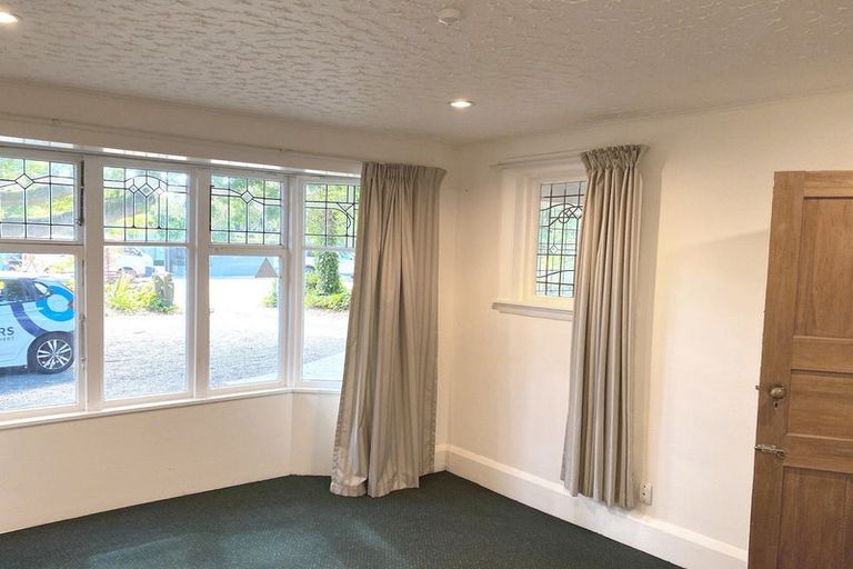 Photo of property in 22 Straven Road, Riccarton, Christchurch, 8011