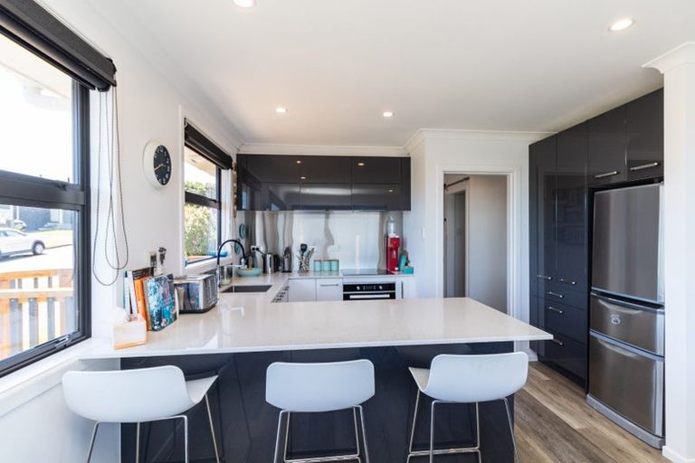 Photo of property in 24 Taieri Crescent, Kelson, Lower Hutt, 5010