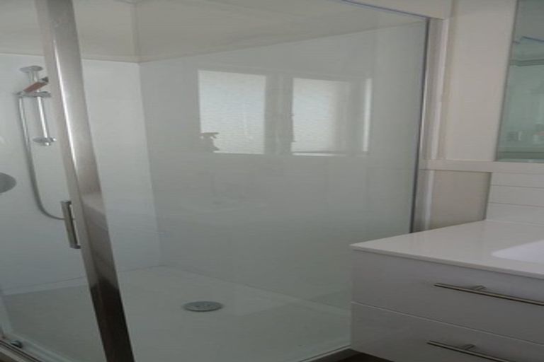 Photo of property in 41 Acacia Avenue, Upper Riccarton, Christchurch, 8041