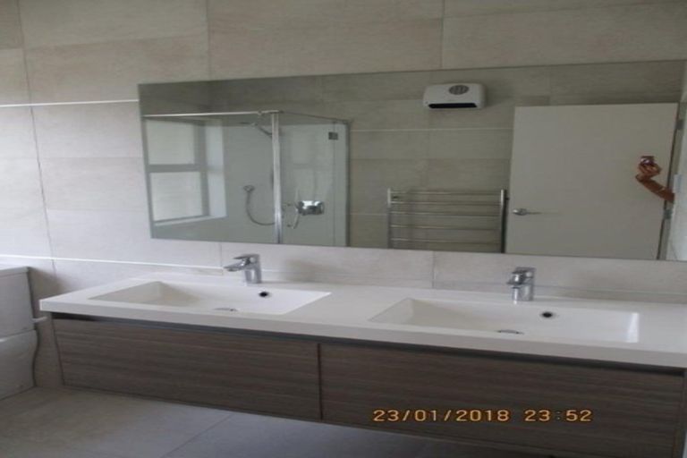 Photo of property in 20 Kaimanawa Road, Karaka, Papakura, 2113