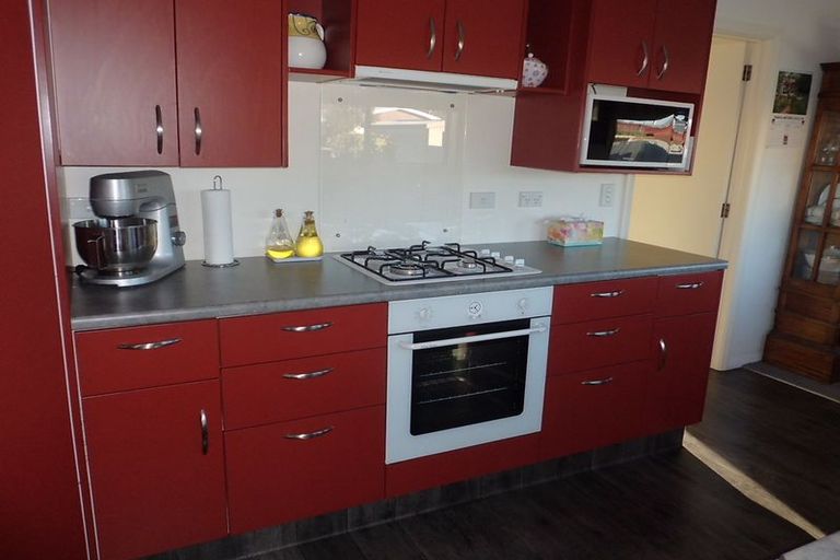 Photo of property in 10 Studholme Street, Temuka, 7920