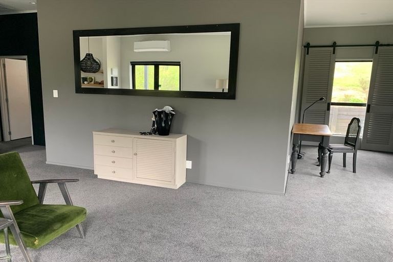 Photo of property in 247 Brookby Road, Brookby, Manurewa, 2576