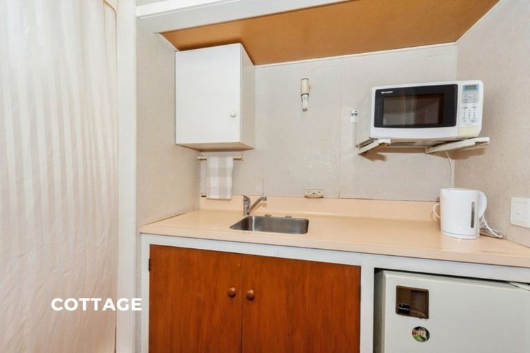 Photo of property in 5 Somme Crescent, Hillcrest, Hamilton, 3216