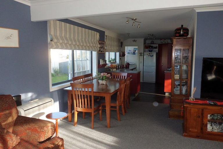 Photo of property in 10 Studholme Street, Temuka, 7920