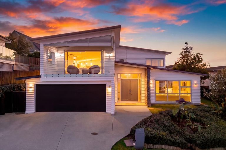 Photo of property in 9 Platinum Rise, Ranui, Auckland, 0612