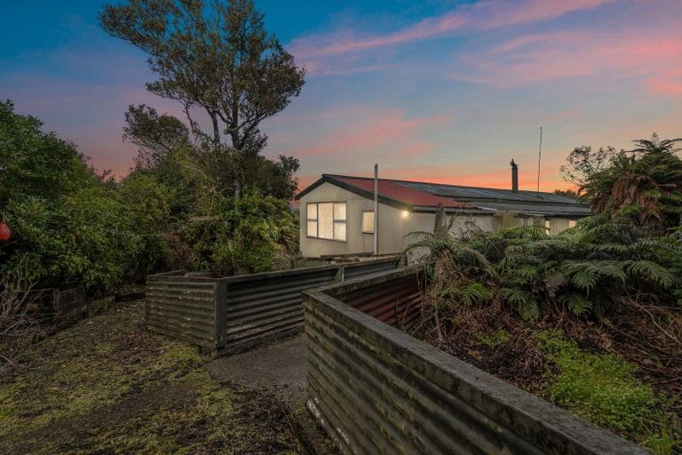Photo of property in 9 Rankin Street, Halfmoon Bay / Oban, Stewart Island, 9818