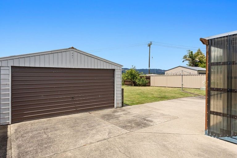 Photo of property in 5 Konini Place, Edgecumbe, 3120