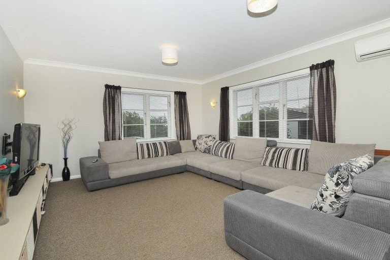 Photo of property in 241 Rata Street, Naenae, Lower Hutt, 5011