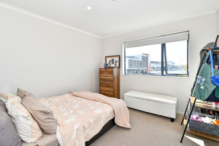 Photo of property in 2 Kamana Road, Flat Bush, Auckland, 2019