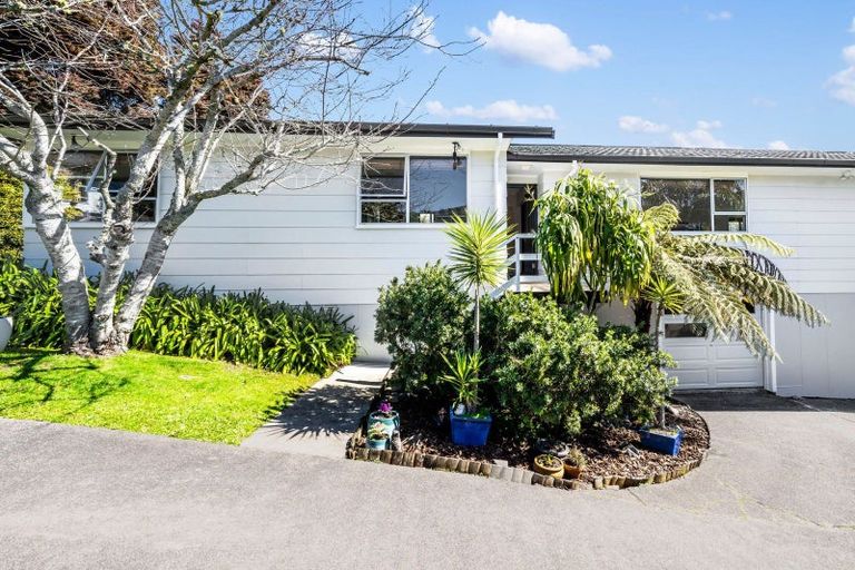 Photo of property in 8 Carina Crescent, Torbay, Auckland, 0630