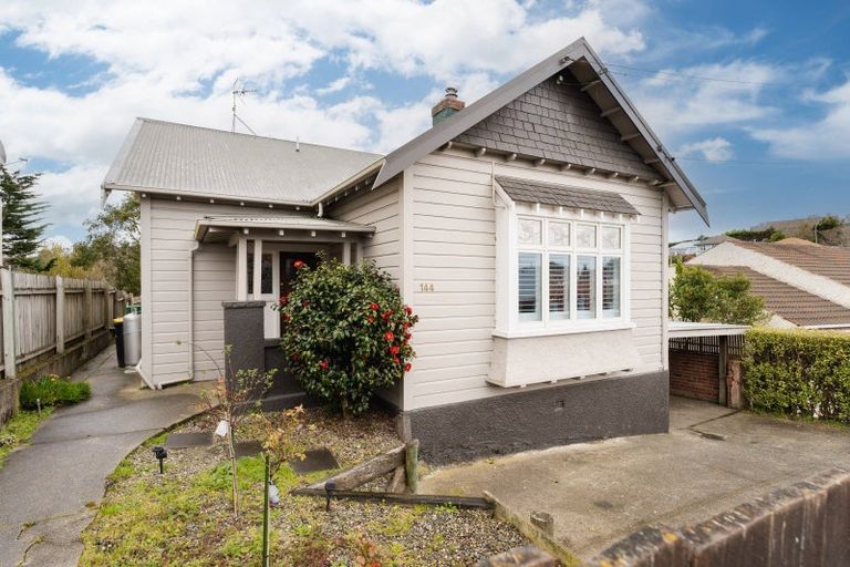 Photo of property in 144 Kenmure Road, Kenmure, Dunedin, 9011