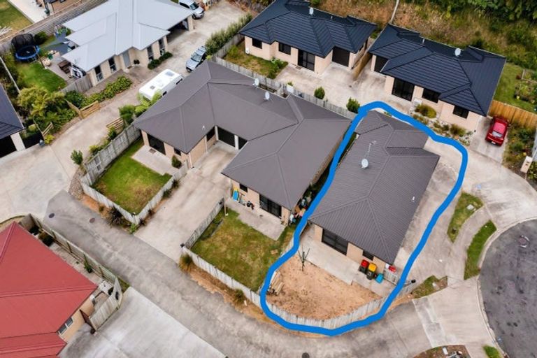 Photo of property in 14 Frederick Place, Whalers Gate, New Plymouth, 4310