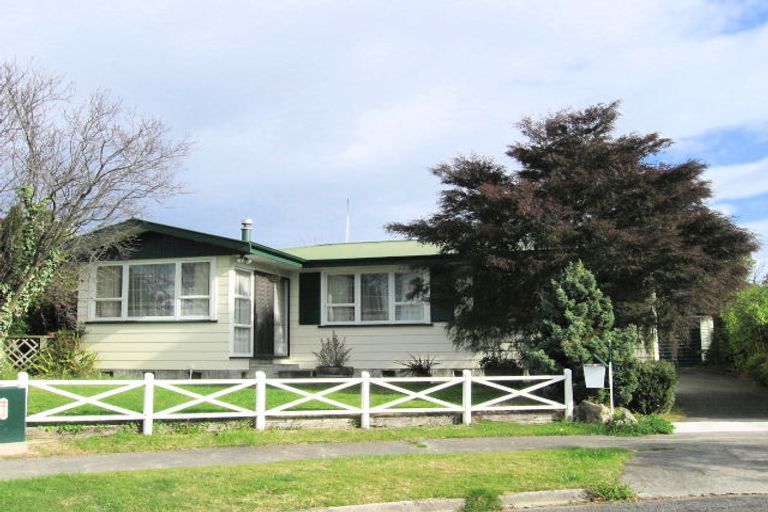Photo of property in 11 Gipps Place, Tamatea, Napier, 4112