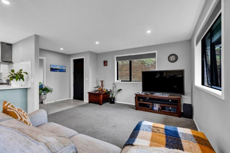 Photo of property in 3 Ruru Lane, Hurworth, New Plymouth, 4310