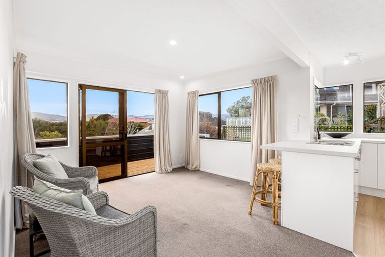Photo of property in 8 Sailmaker Close, Whitby, Porirua, 5024