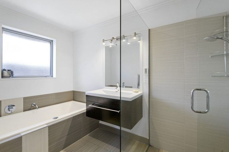 Photo of property in 25 Holbrook Way, Westmorland, Christchurch, 8025